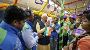 PM narendramodi inaugurates India first underwater metro route in Kolkata